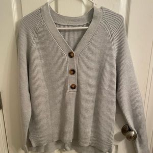 NWOT Henley V-neck pullover.